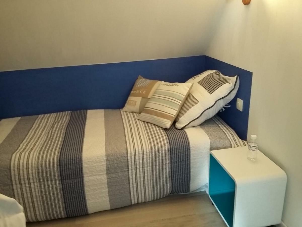 Les Chambres Des Badious Plerguer Esterno foto